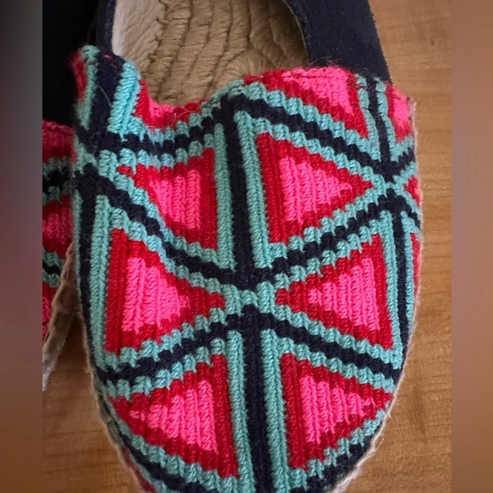 Manebi Suede and Canvas Embroidered Espadrilles in Blue and Pink - Size 41/11
